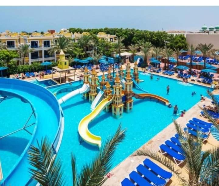 Mirage Bay Resort & Aqua Park Apartment Хургада Экстерьер фото
